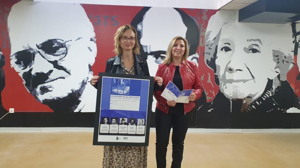 Ciclo 'Escritores en su tinta 2024' Molina Presentación Foto1