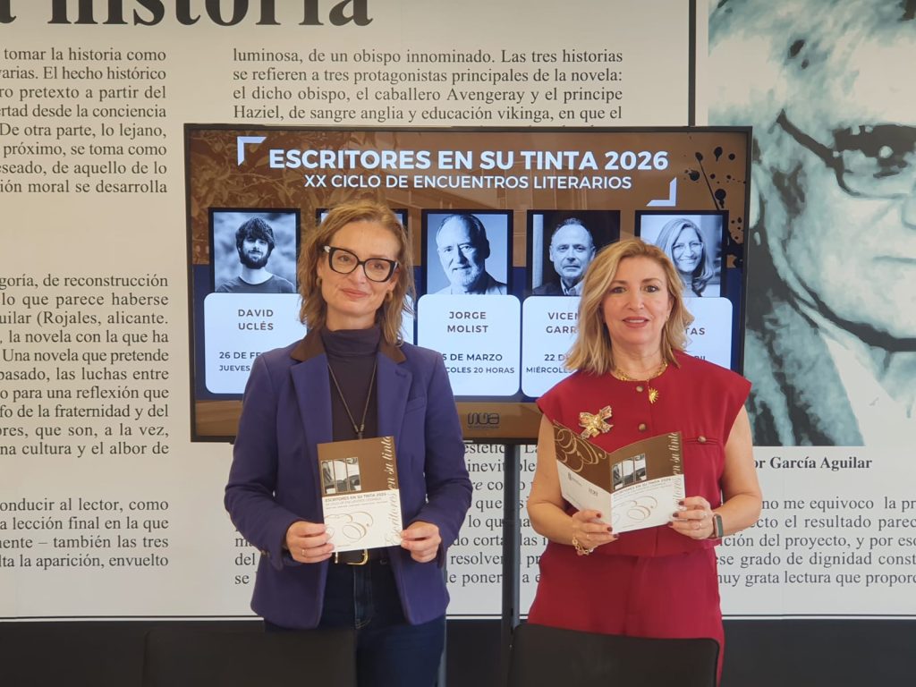 Ciclo 'Escritores en su tinta 2026' Molina Presentación Foto1